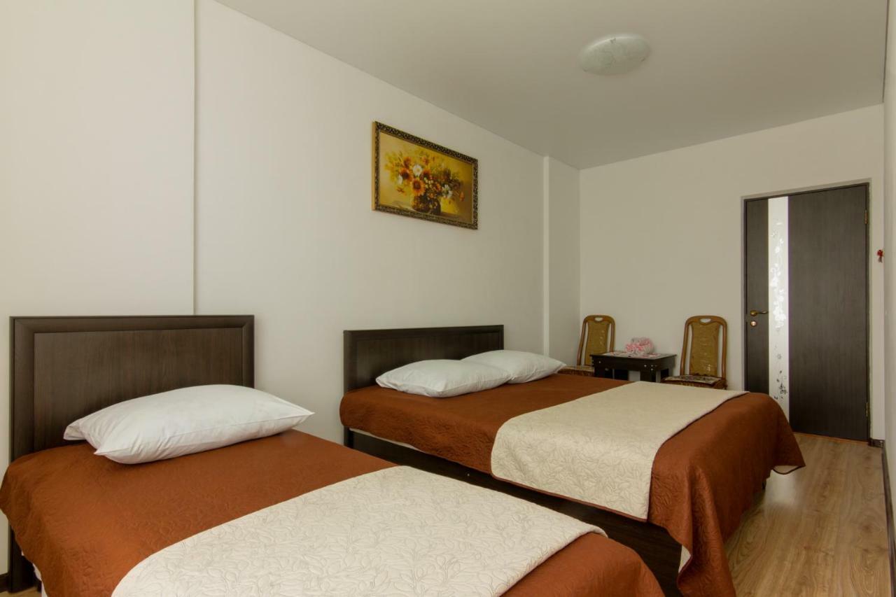 Rooms With Fortetsya View 2 Kamjanez-Podilskyj Exterior foto
